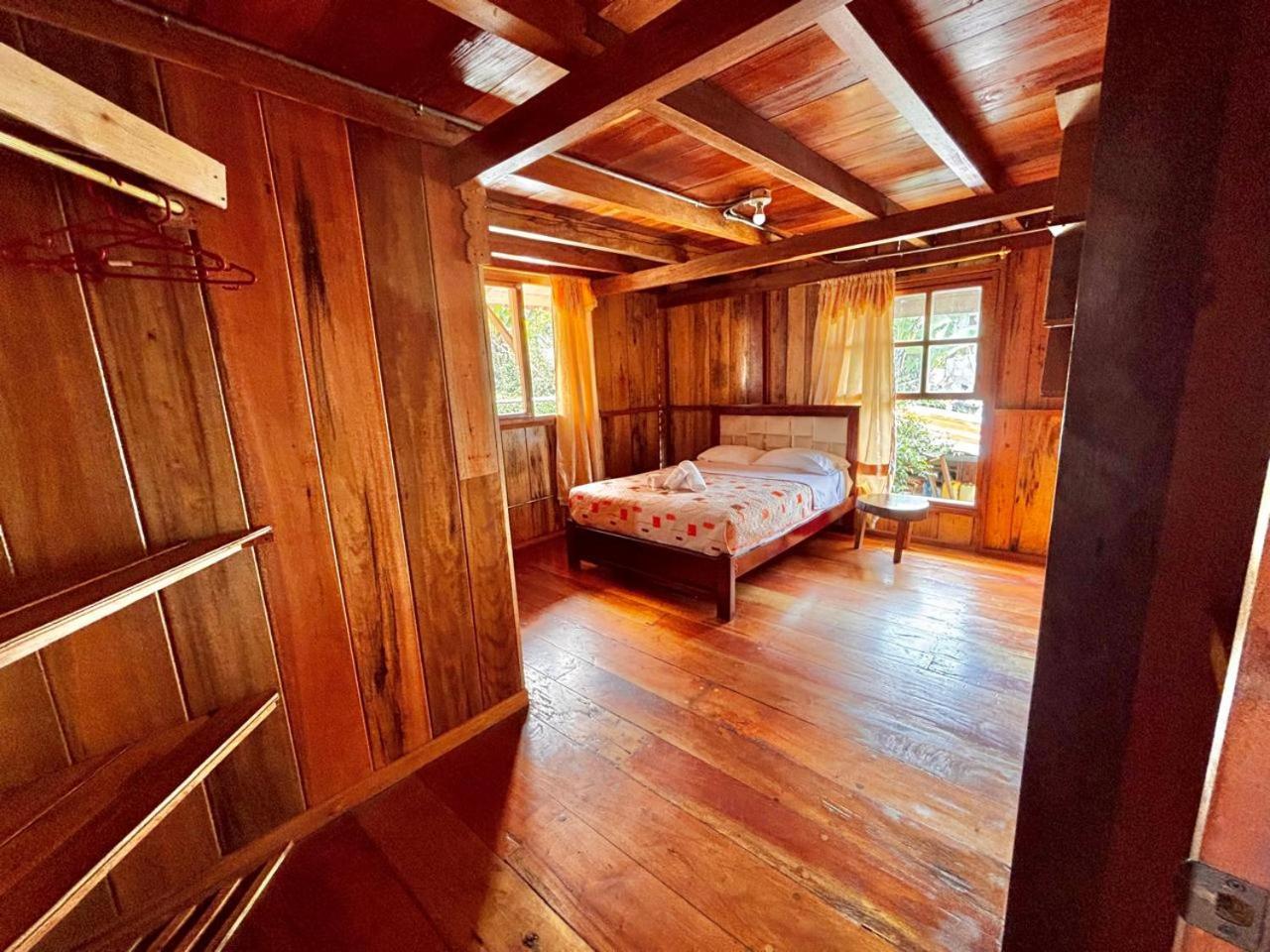 Hostal Vista Verde Миндо Экстерьер фото